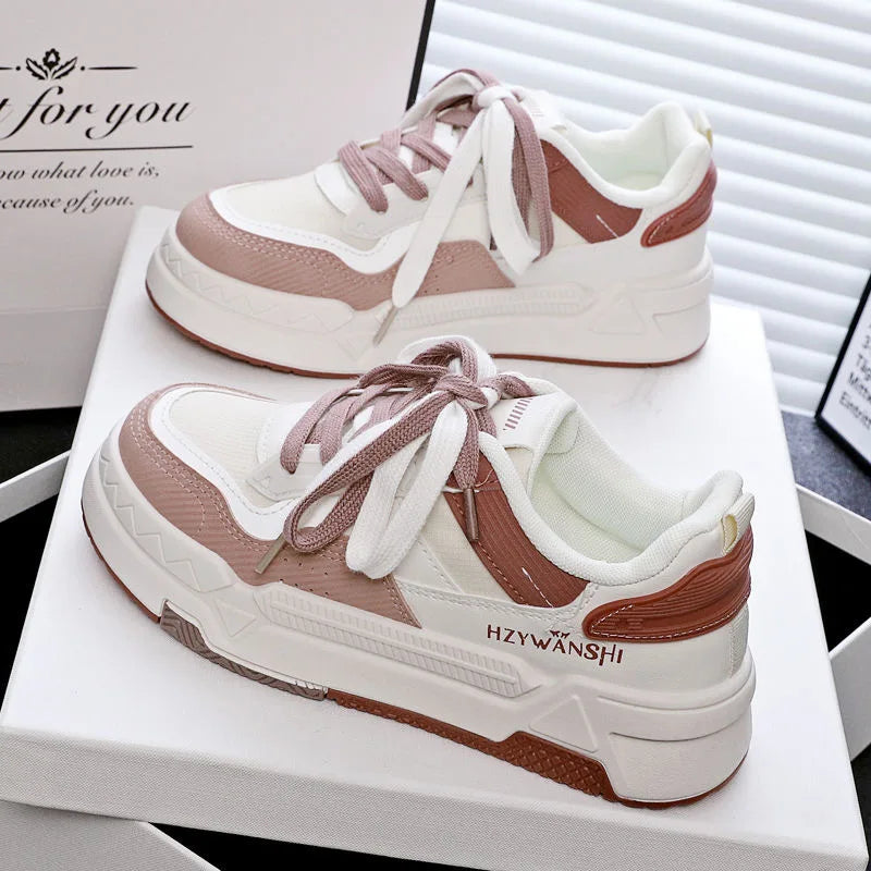 Tênis Feminino de Renda