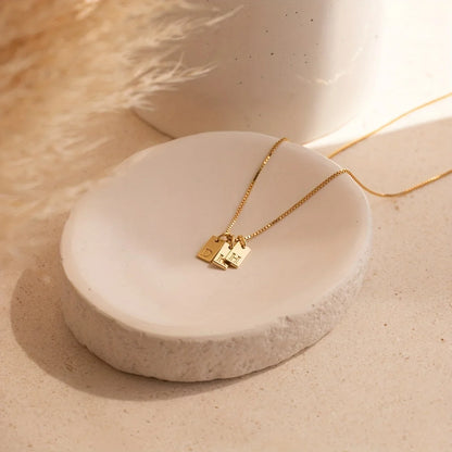 Colar Pingente Letra Inicial Banhado a Ouro